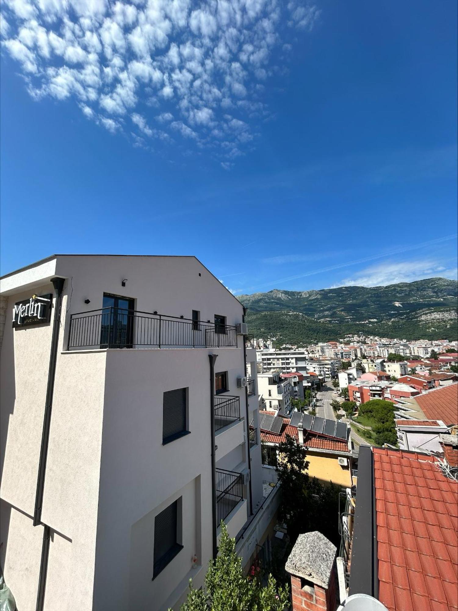 בודווה Merlin Prestige Apartments מראה חיצוני תמונה