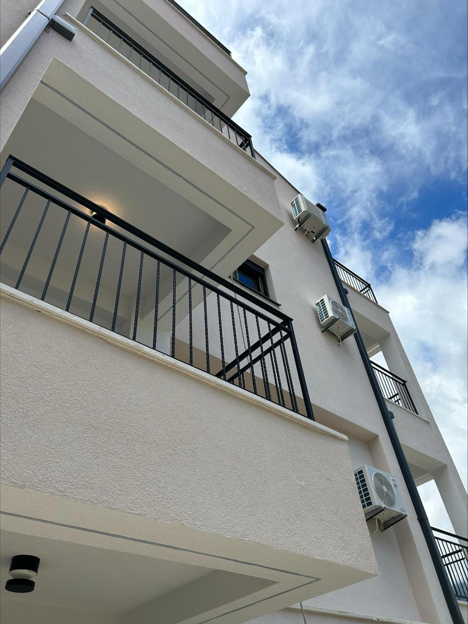 בודווה Merlin Prestige Apartments מראה חיצוני תמונה
