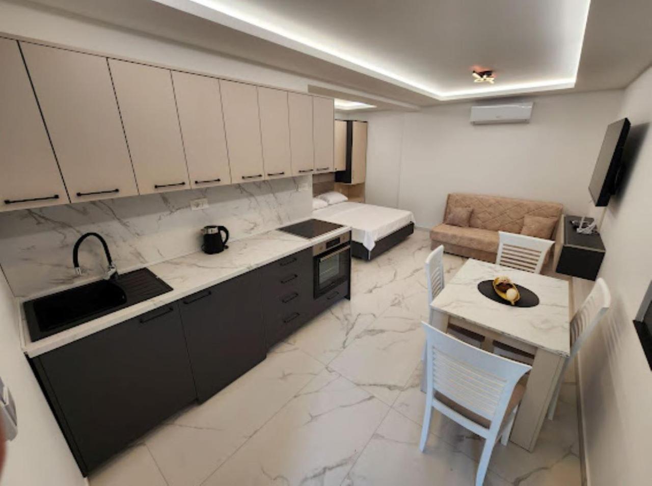 בודווה Merlin Prestige Apartments מראה חיצוני תמונה